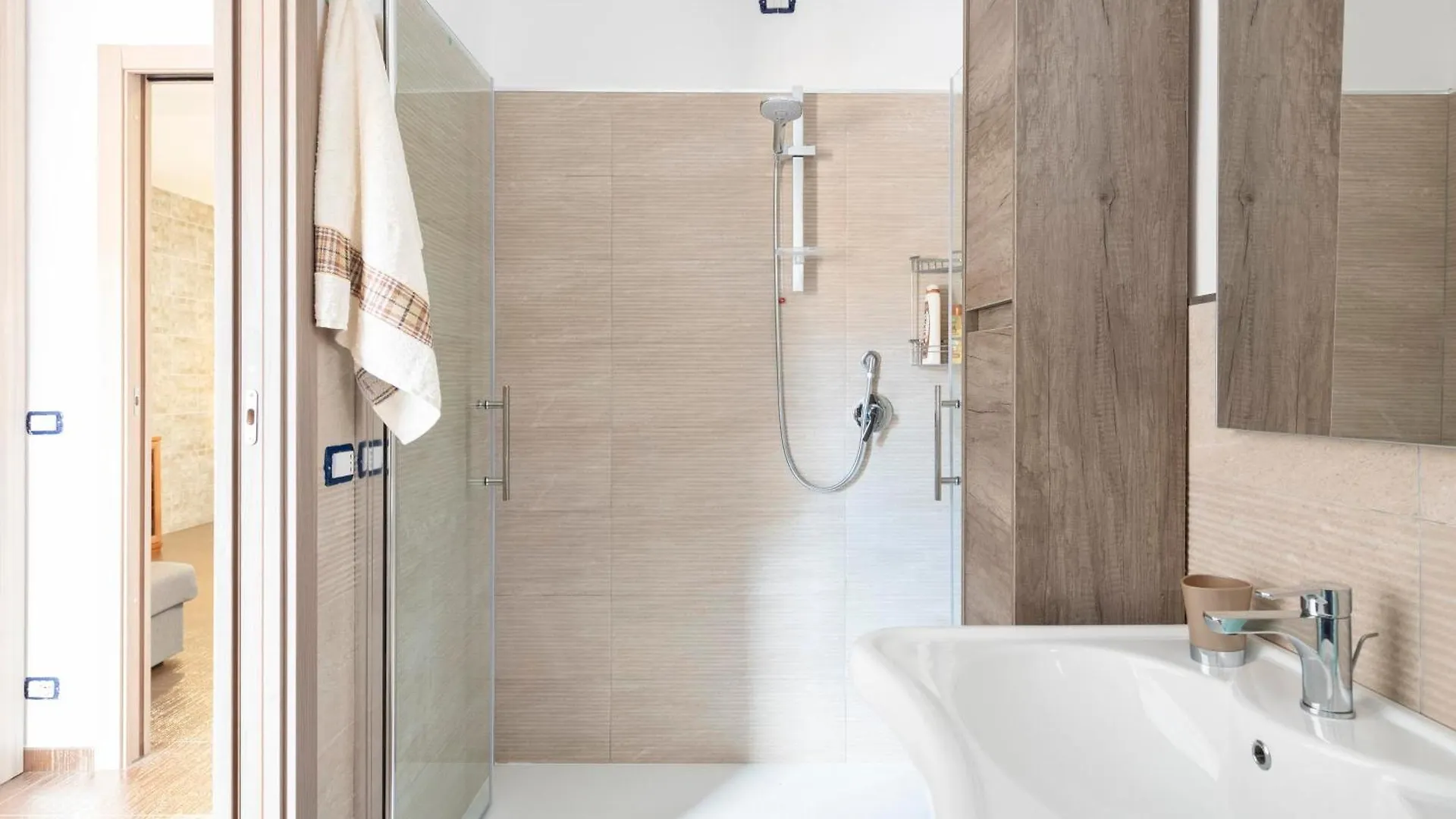 Damaria Apartment Loceri