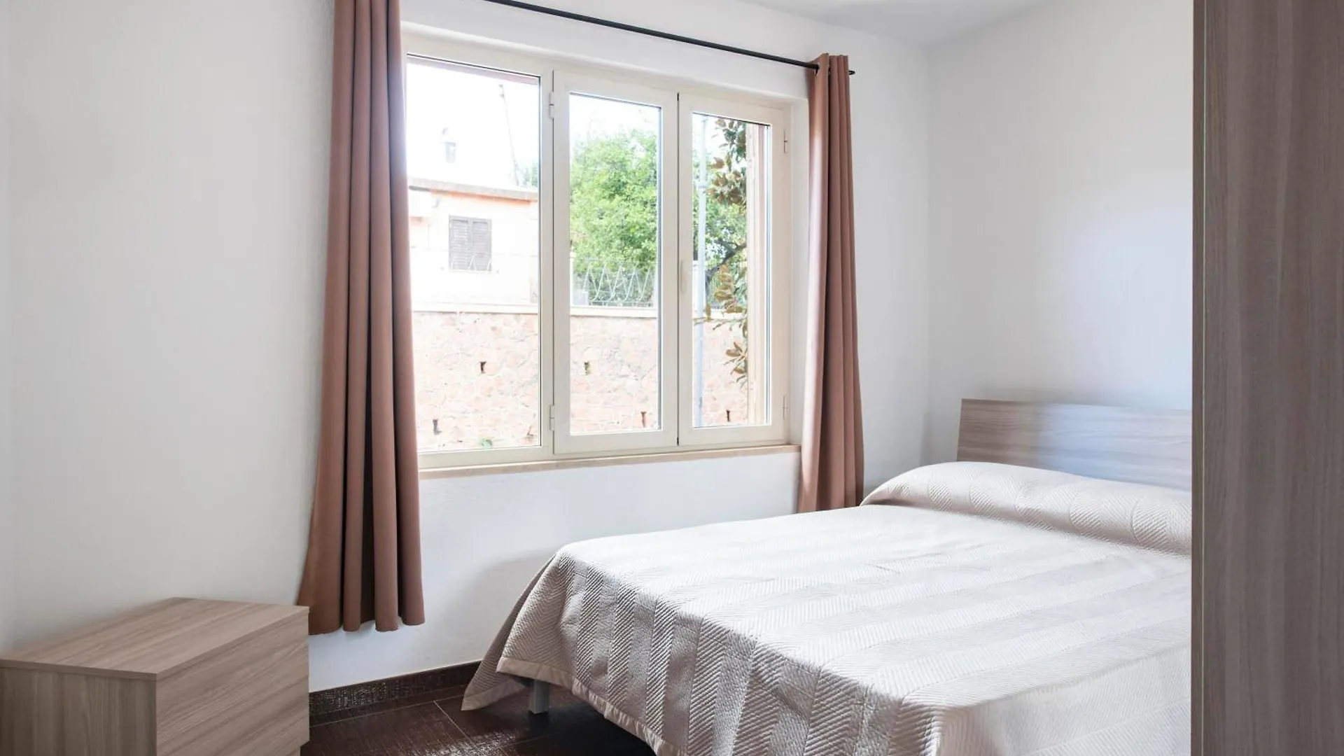 Damaria Apartment Loceri